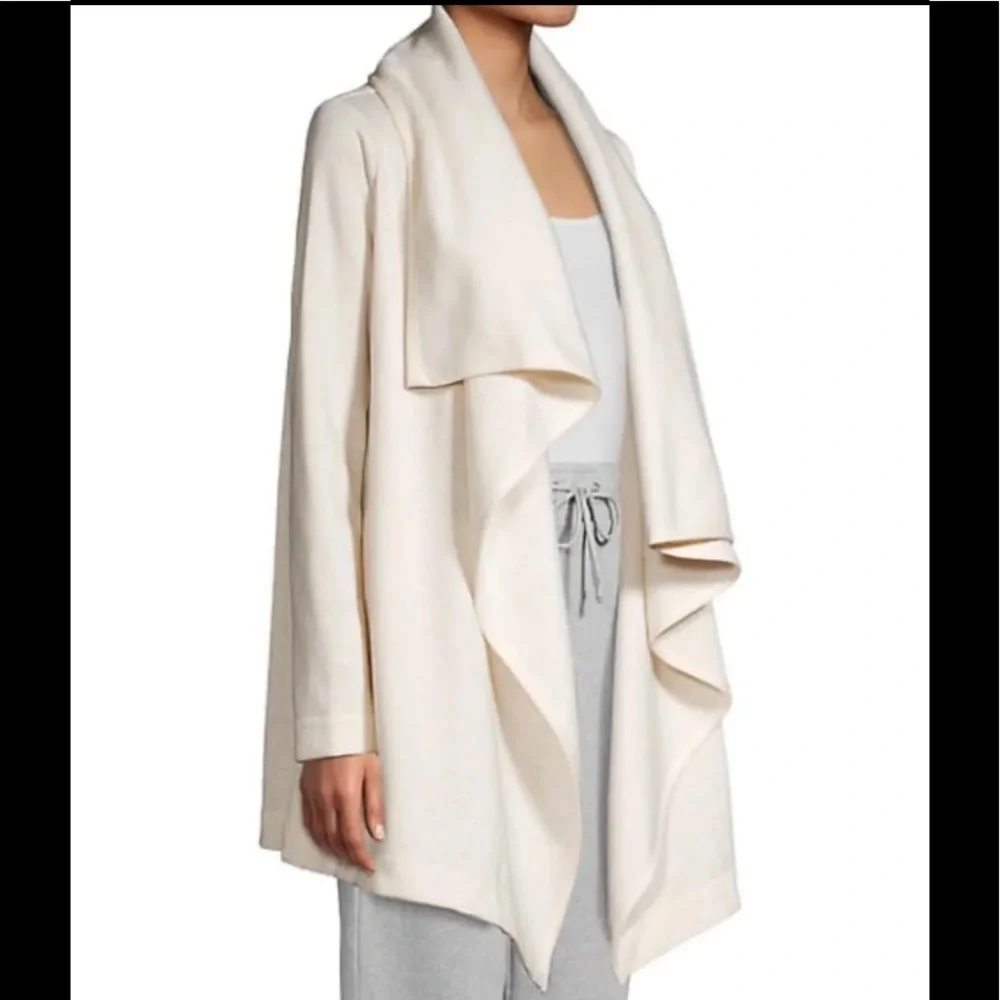 - NWT UGG Janni Fleece Blanket Cardigan - Picture 9 of 10